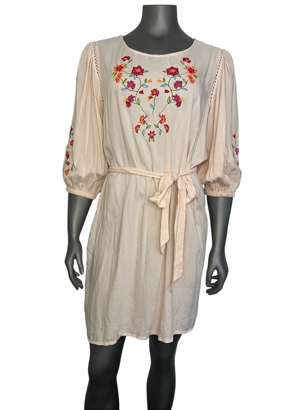 Allison Brittney Dress Women’s M Pink Embroidered Floral Peasant Casual Belted